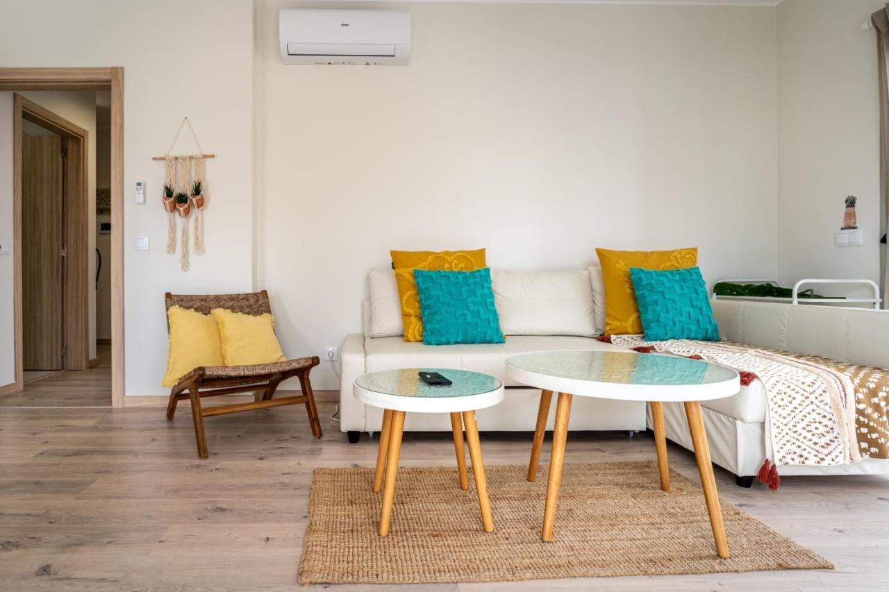 Sunny Brand New 2-Bedroom Apt - 500M From Praia Da Rocha With Ac And Pool! Portimão Exterior foto