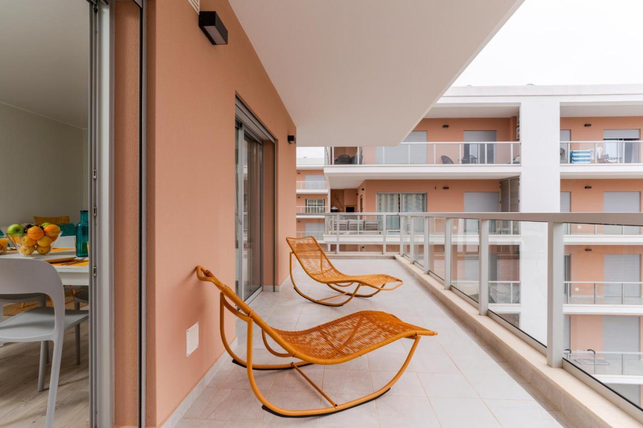 Sunny Brand New 2-Bedroom Apt - 500M From Praia Da Rocha With Ac And Pool! Portimão Exterior foto