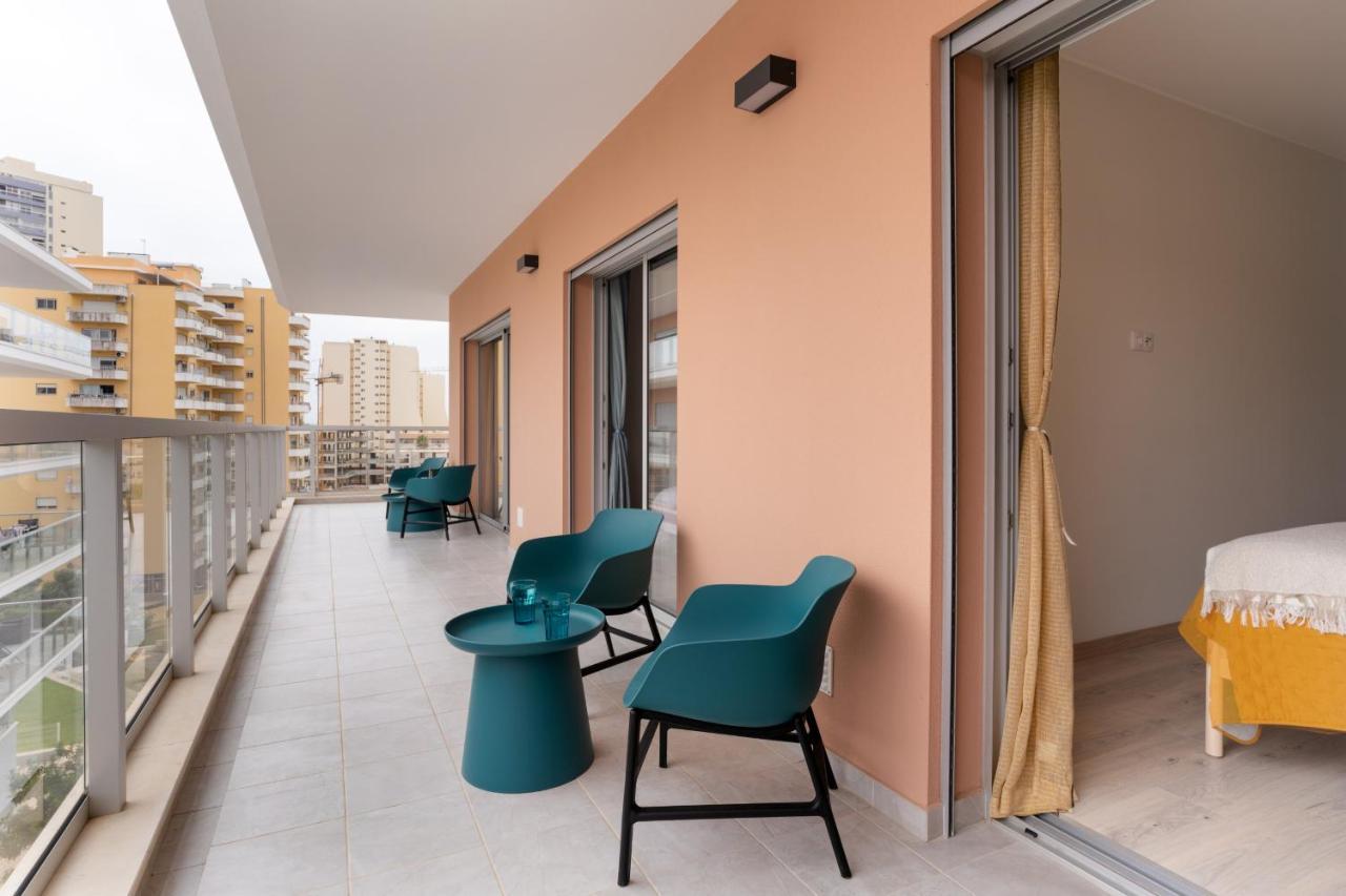 Sunny Brand New 2-Bedroom Apt - 500M From Praia Da Rocha With Ac And Pool! Portimão Exterior foto